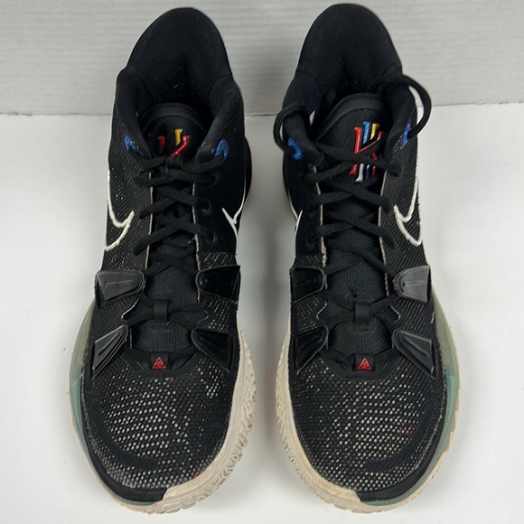 Athletic_Shoes